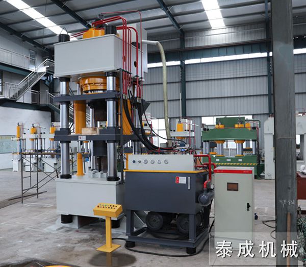 椰糠磚成型機(jī)